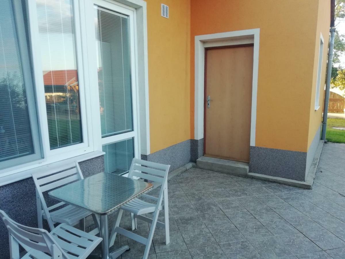 Ferienwohnung Penzion Pod Sklepy Novy Prerov Exterior foto